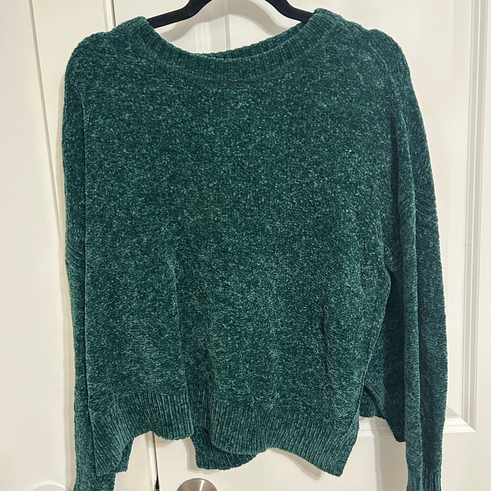 A New Day Green Crew Neck Sweater Plush Knit